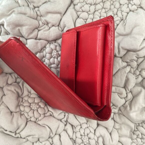 LOUIS VUITTON Bi -fold wallet Epi Leather - Picture 10 of 11